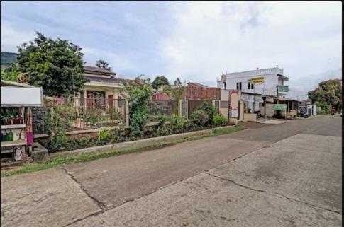 Adinda Homestay Lembang Exterior foto